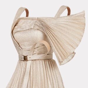 I worn once to my friends wedding